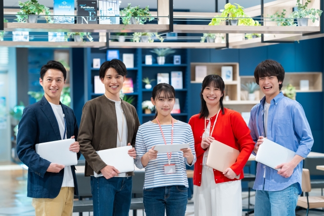 導入事例02：DBに企業型DCを加えて福利厚生を充実させたシステムエンジニア派遣会社（東京都）